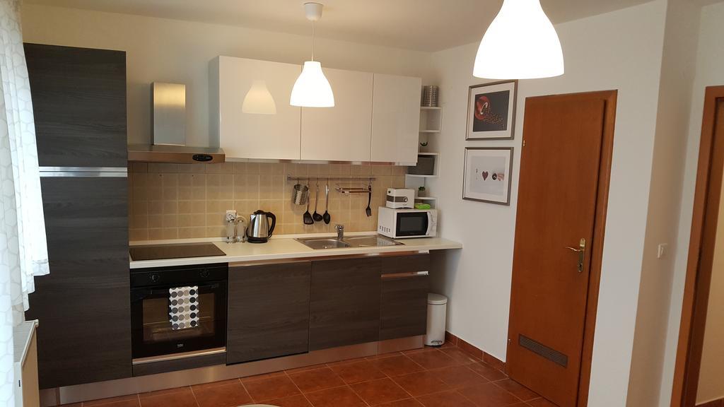 Apartment Roko Όσιγιεκ Εξωτερικό φωτογραφία
